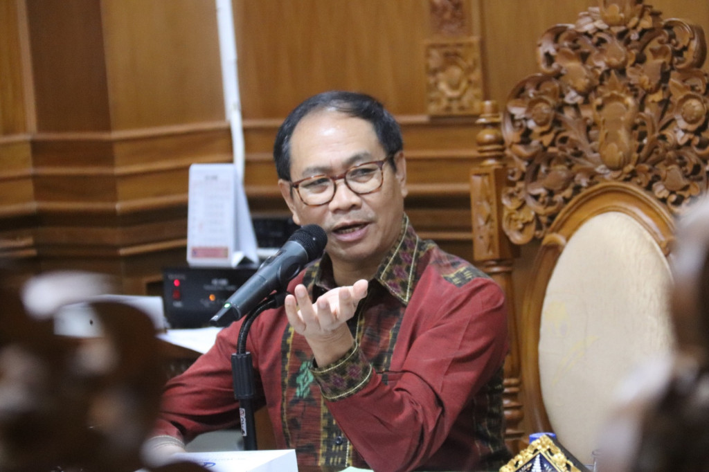 Wabup Suiasa Hadiri Rapat Koordinasi TPID Kabupaten Badung